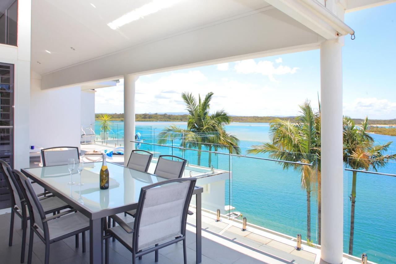 Noosa Quays Waterfront Accomodation Eksteriør billede